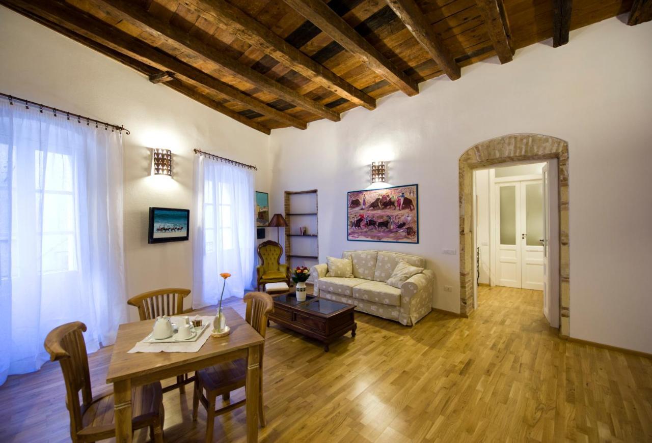 Castelletto Suites Кальярі Номер фото