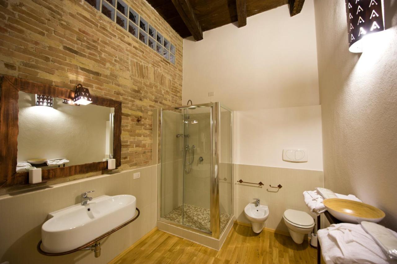Castelletto Suites Кальярі Номер фото