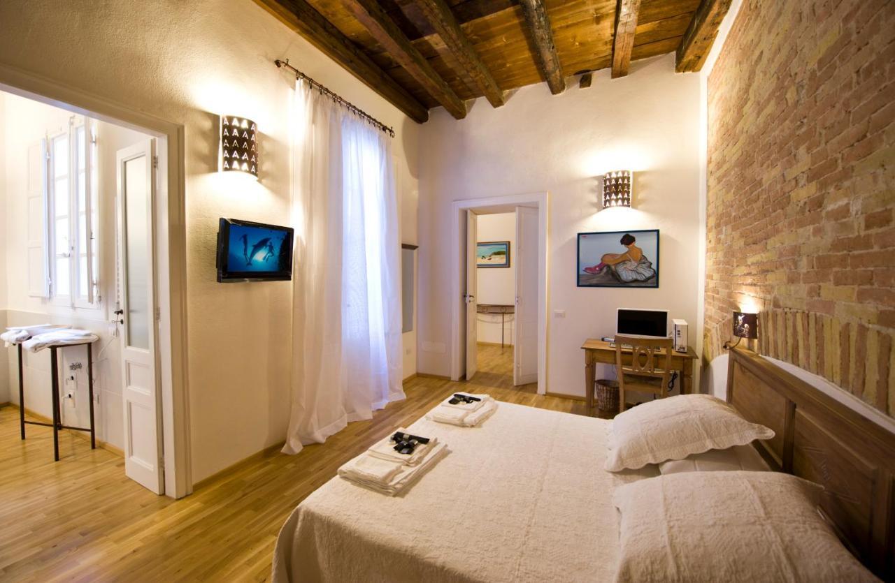 Castelletto Suites Кальярі Номер фото